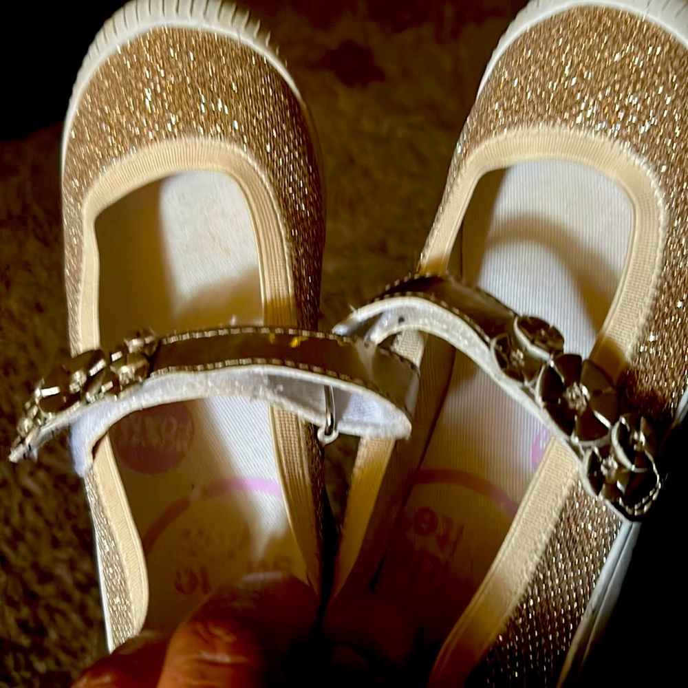 Stride rite girls shoes size 11.5